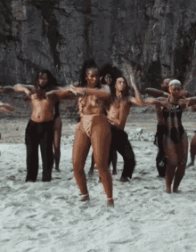 Dança_081.gif