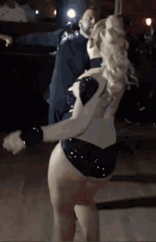 Dança_090.gif